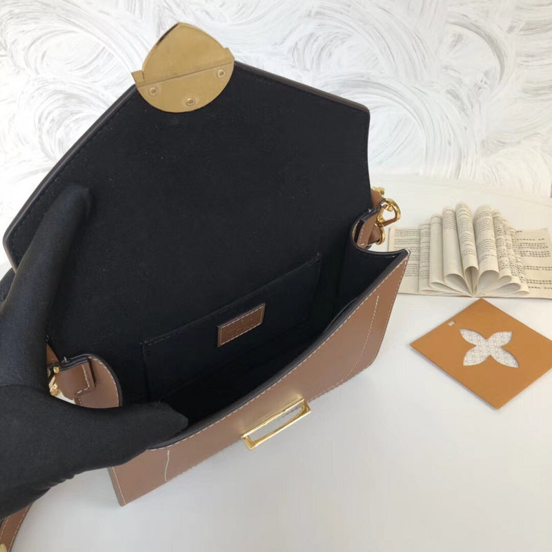 Louis Vuitton Luxury Bags 2057