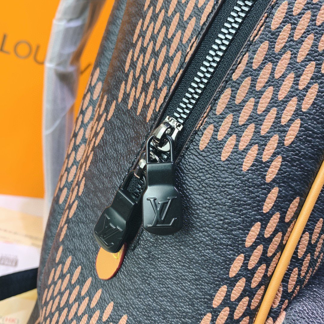 Designer Handbags louis vuitton 056