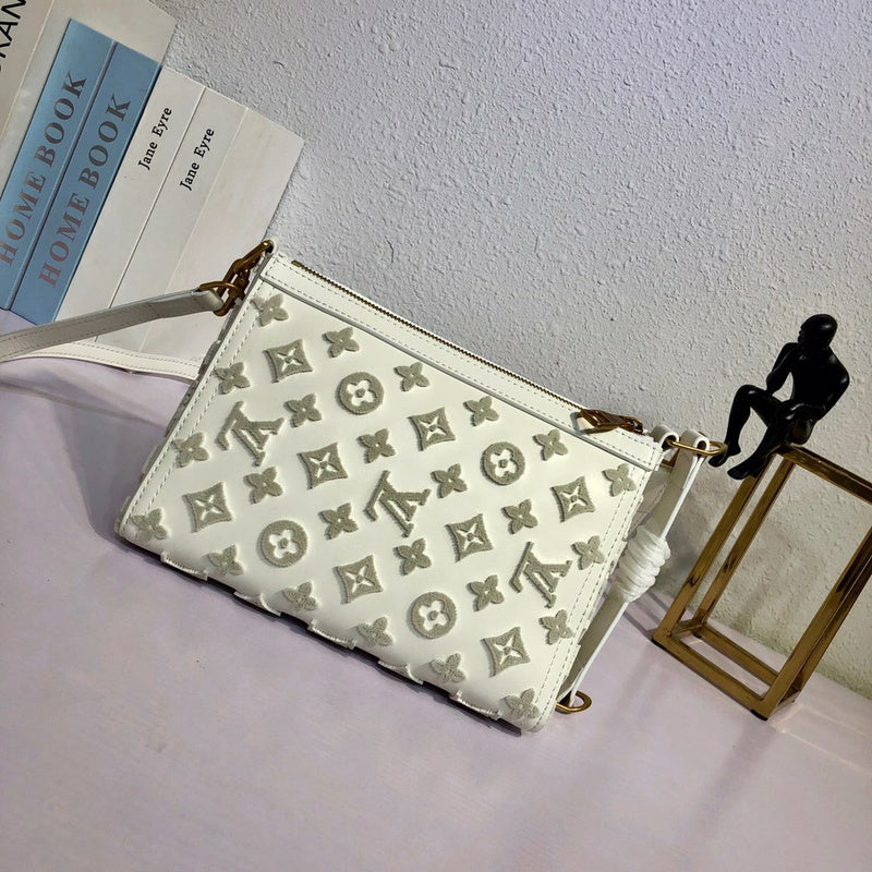 Louis Vuitton Luxury Bags 1902