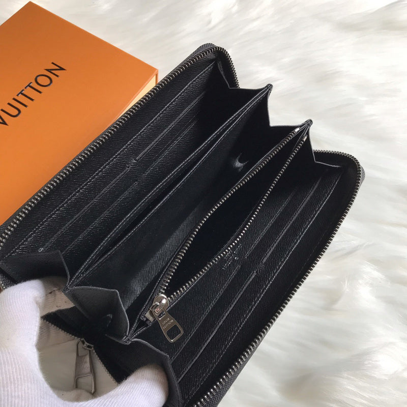 Louis Vuitton Luxury Bags 2425