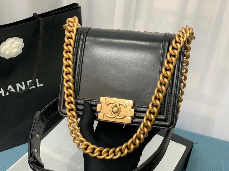 aura-bags - Chanel Bags - 7644