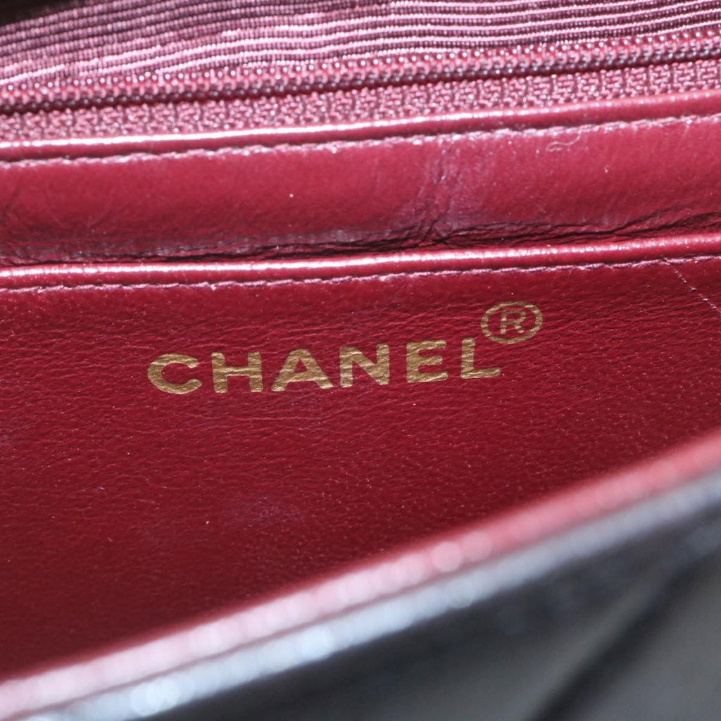 CHANEL Matelasse Chain Flap Shoulder Bag Lamb Skin Black Gold CC Auth 28632A