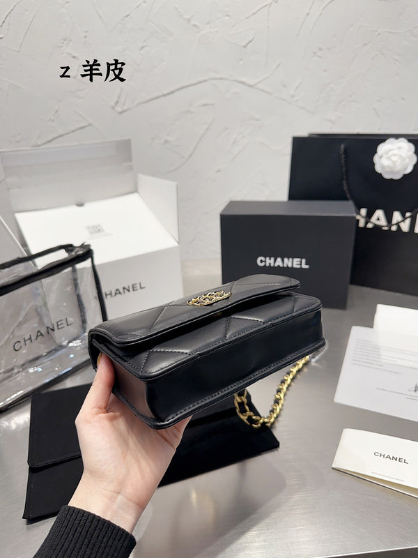 aura-bags - Chanel Bags - 7081