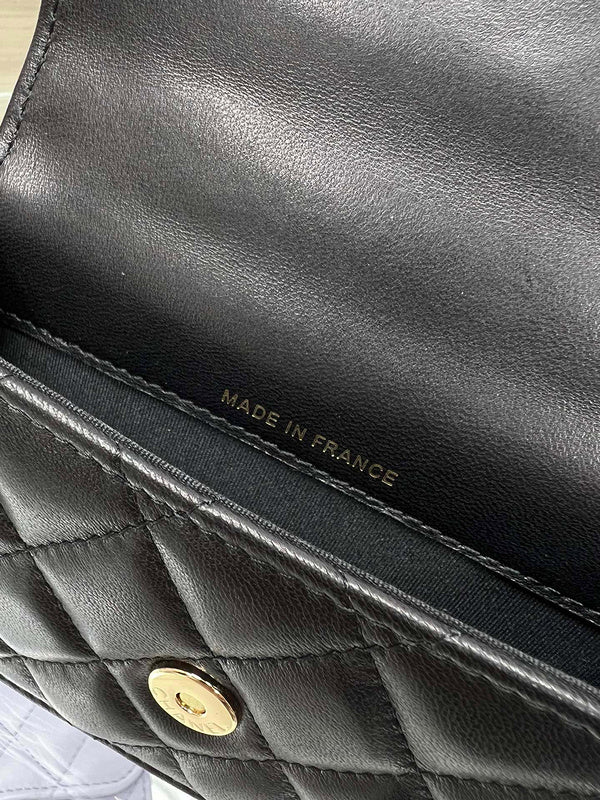 aura-bags - Chanel Bags - 7371