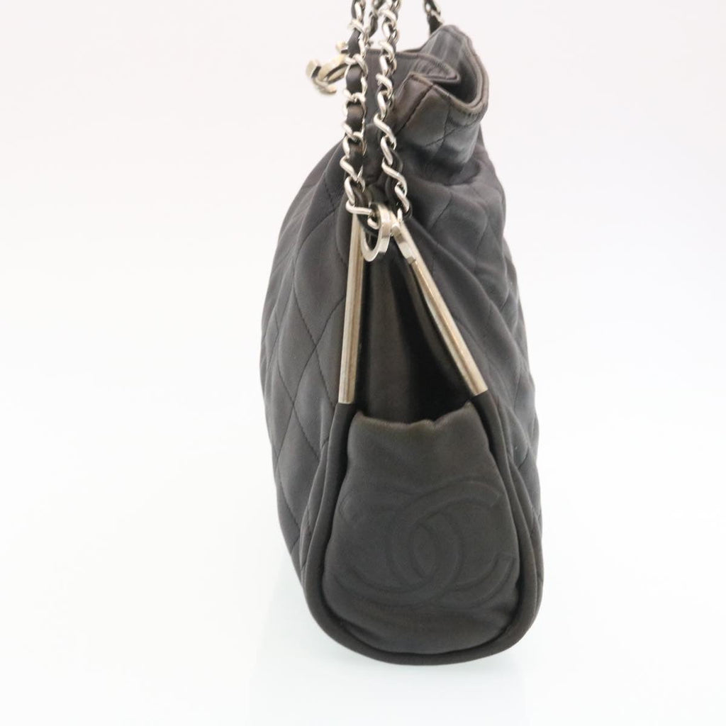CHANEL Matelasse Chain Shoulder Bag Leather Black CC  29121A