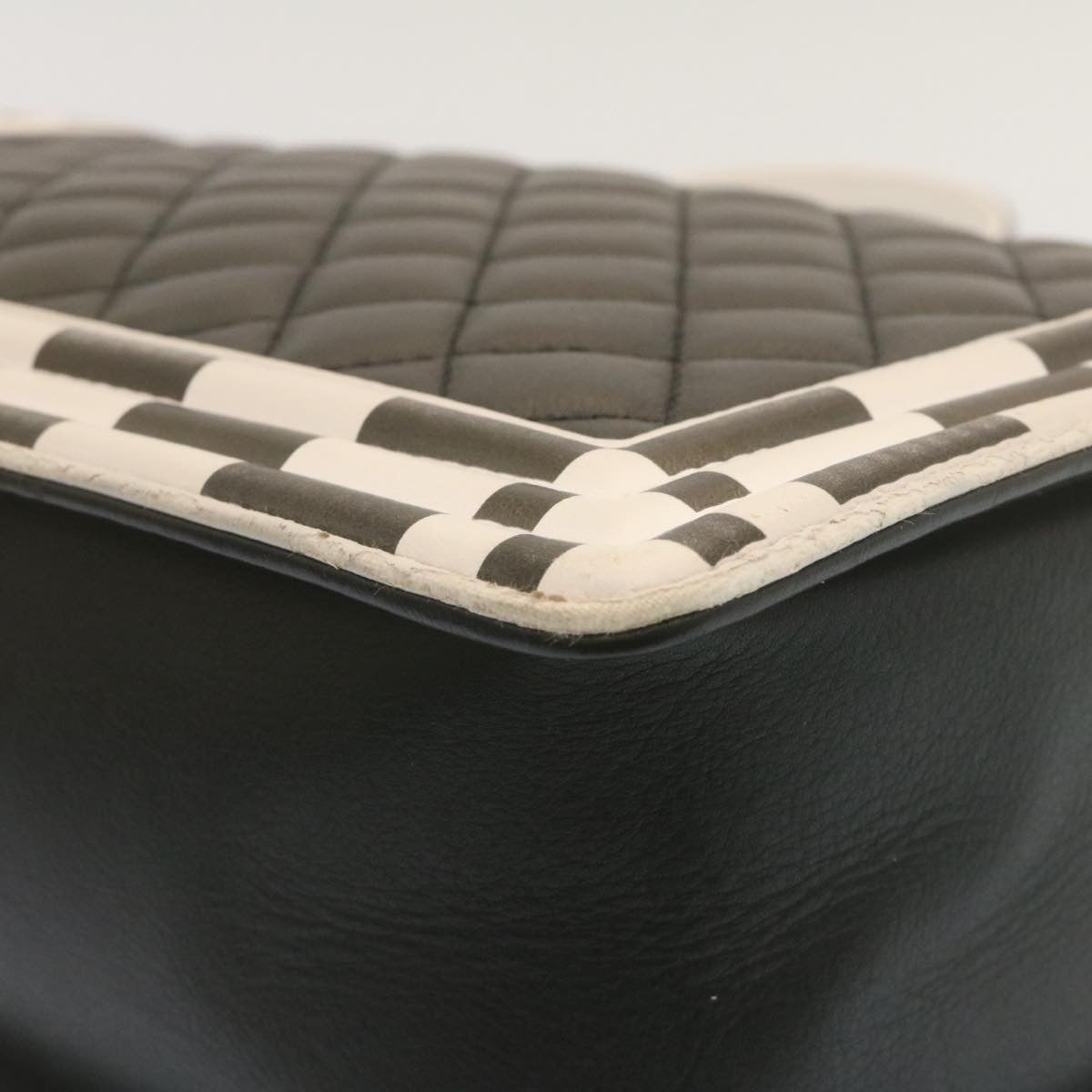 CHANEL Matelasse Boy  Chain Shoulder Bag Lamb Skin Black CC Auth 29190A