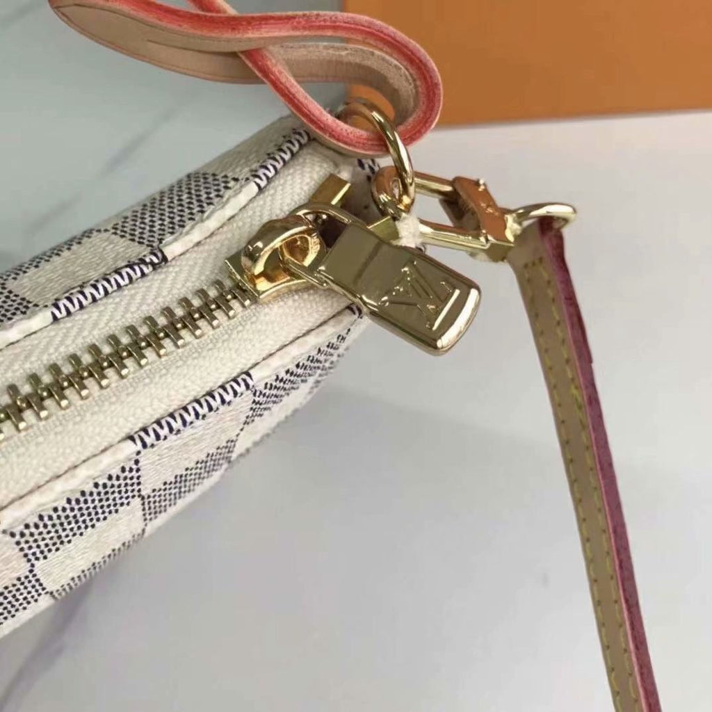 Designer Handbags louis vuitton 140