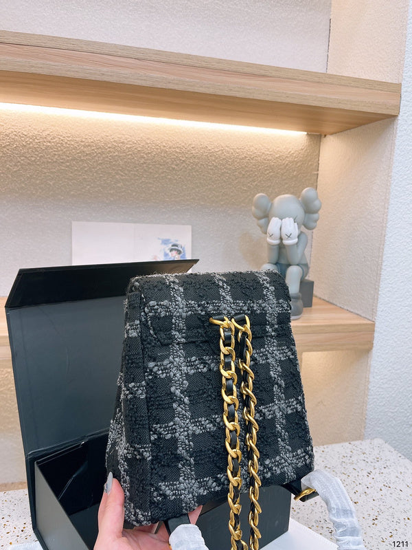 aura-bags - Chanel Bags - 7328