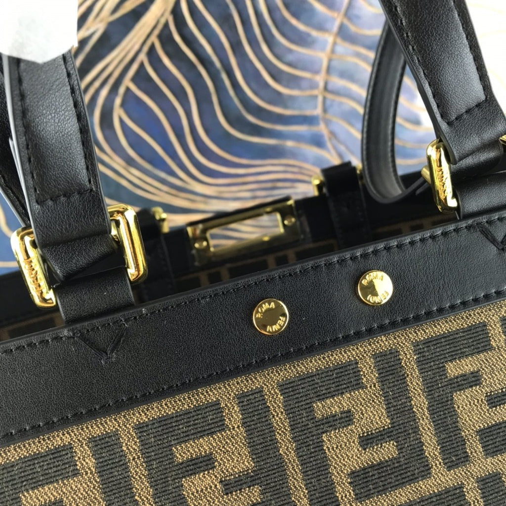 Designer Handbags Fendi 054
