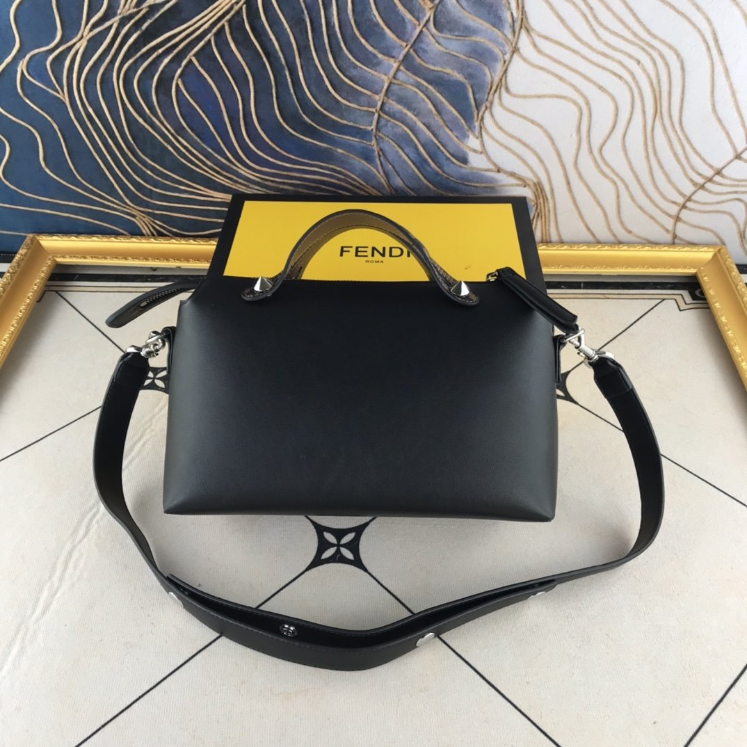Designer Handbags Fendi 040