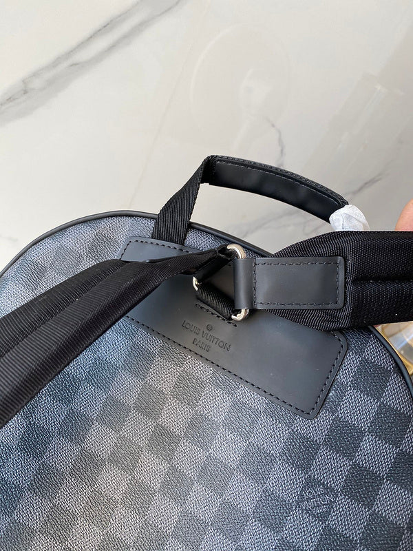 Louis Vuitton Luxury Bags 2819