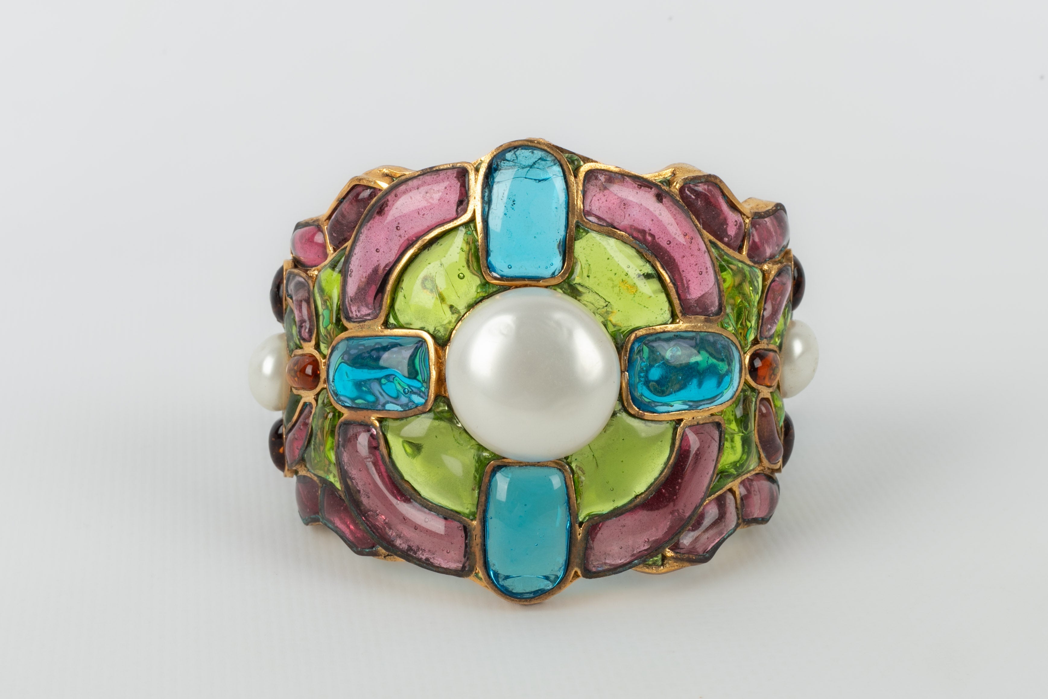 Bracelet en pâte de verre Chanel