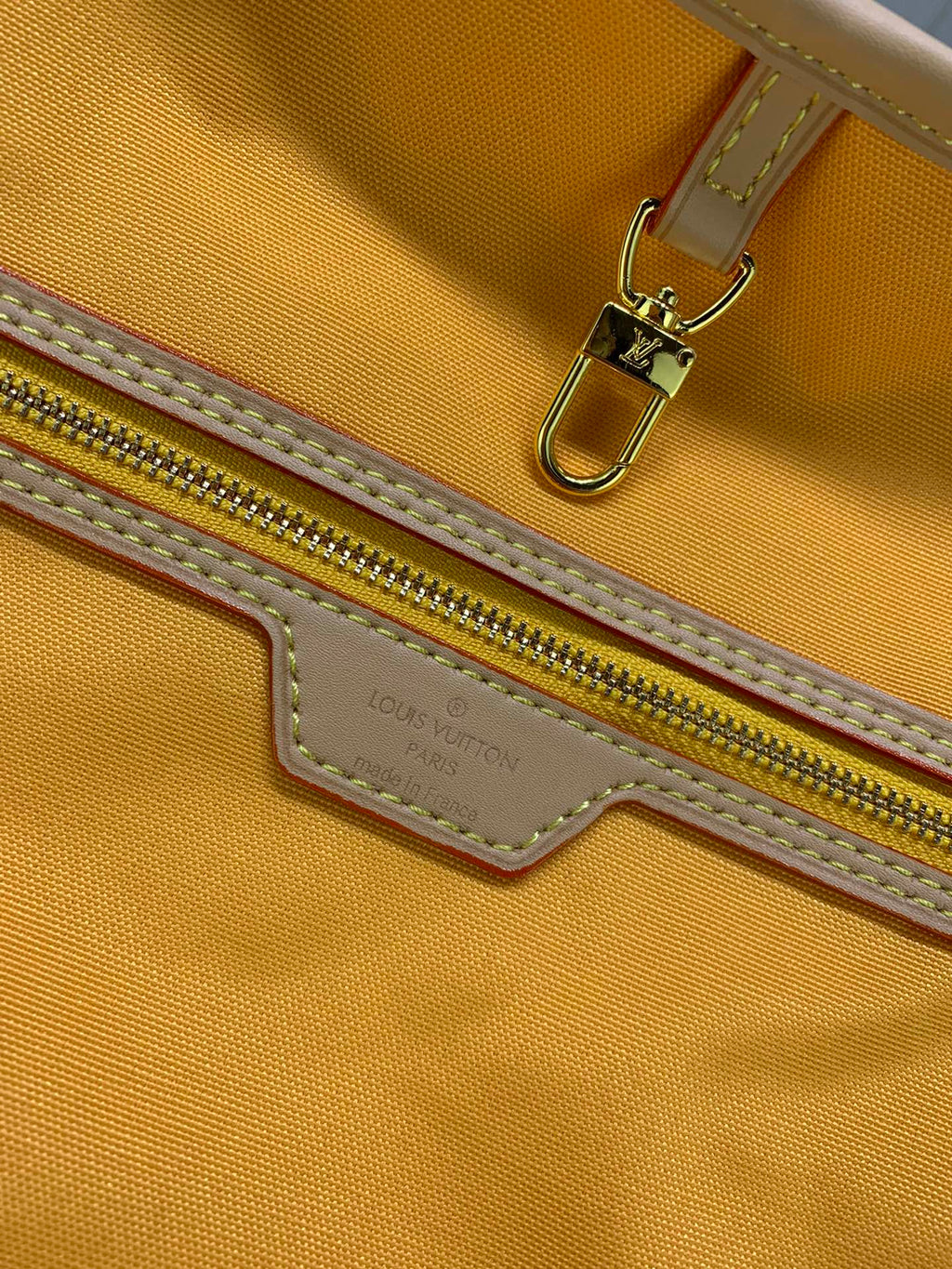 Luxury Bags Louis Vuitton  877