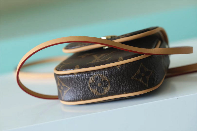 Luxury - Louis Vuitton Bags - 095