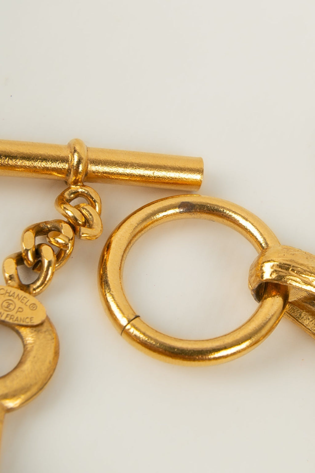 Iconique bracelet "cl��s" Chanel 1993