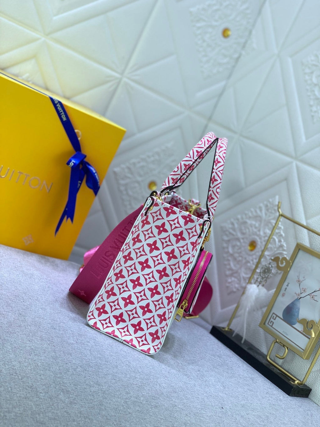 Luxury Bags Louis Vuitton  818