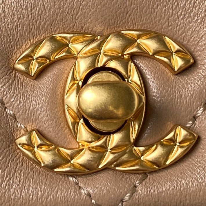 aura-bags - Chanel Bags - 7364