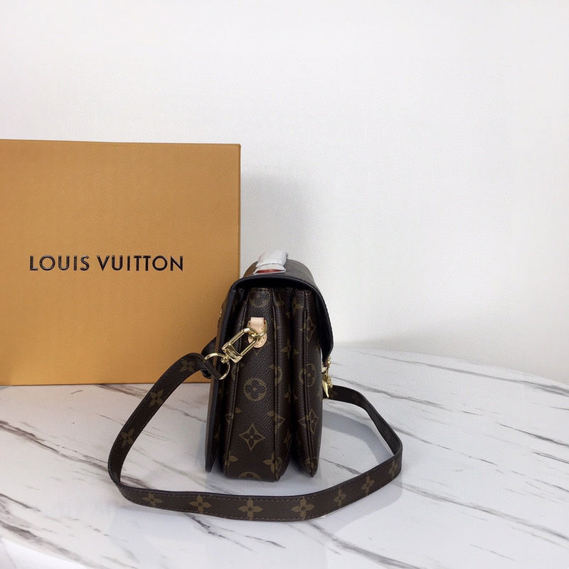 Louis Vuitton Luxury Bags 2638