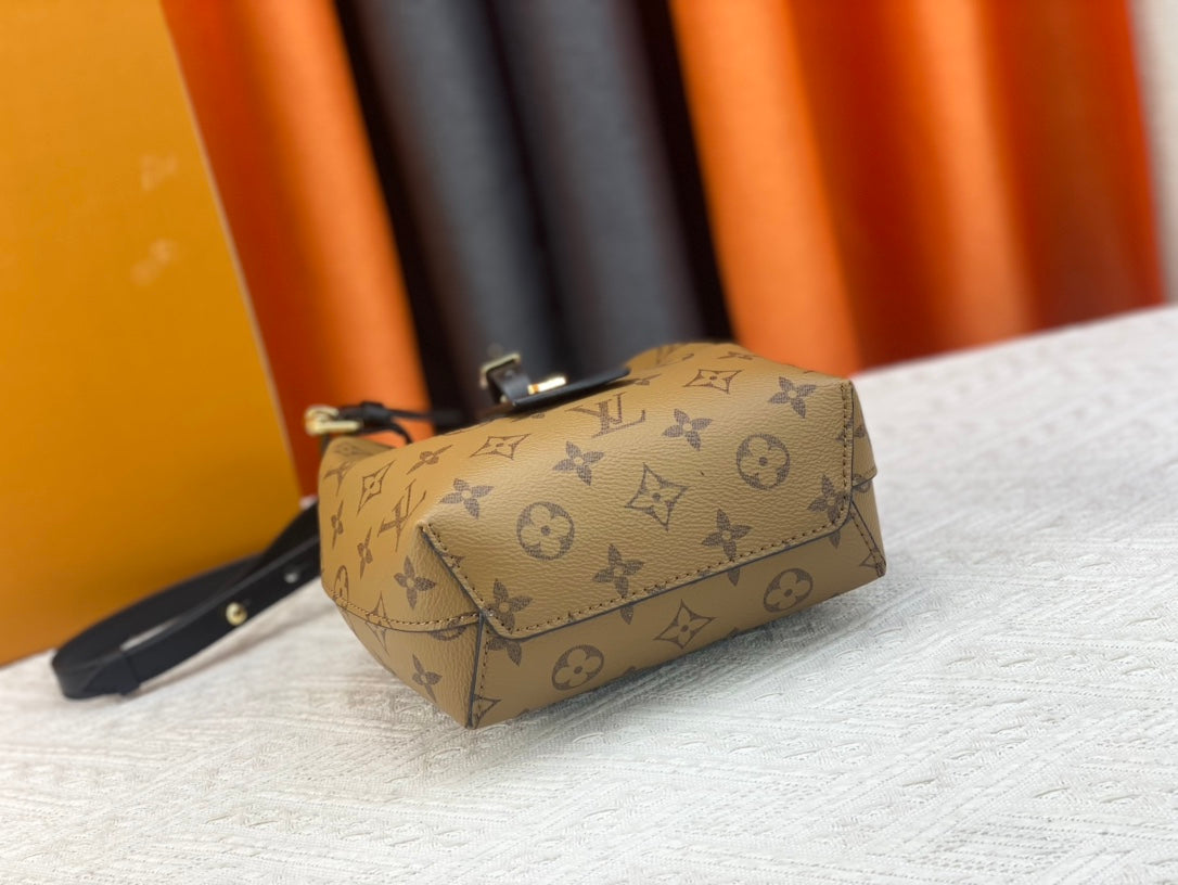 New Lux Bags Louis Vuitton  890