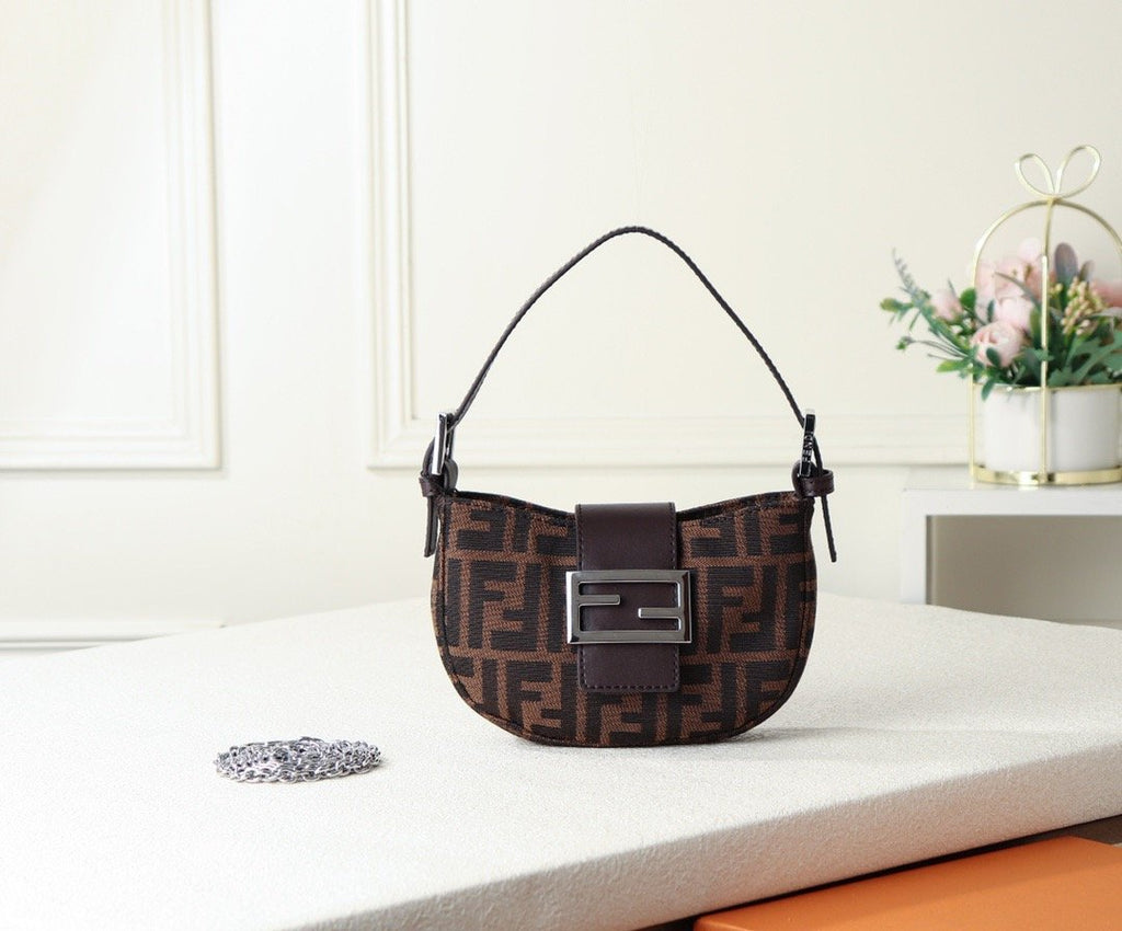 Designer Handbags Fendi 099