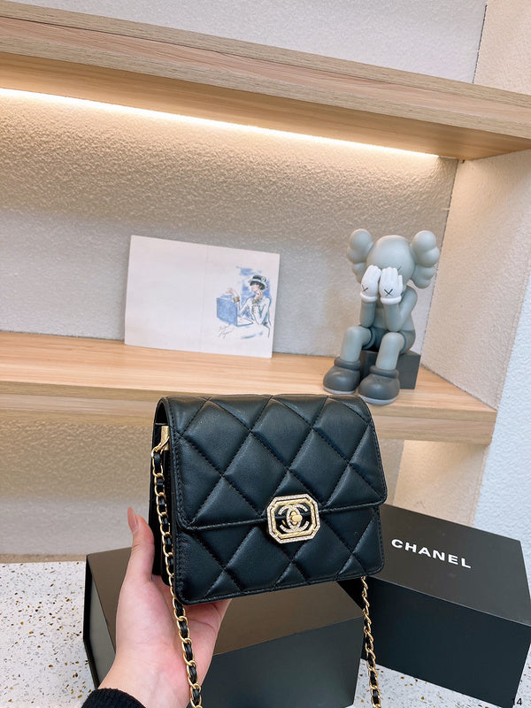 aura-bags - Chanel Bags - 7142