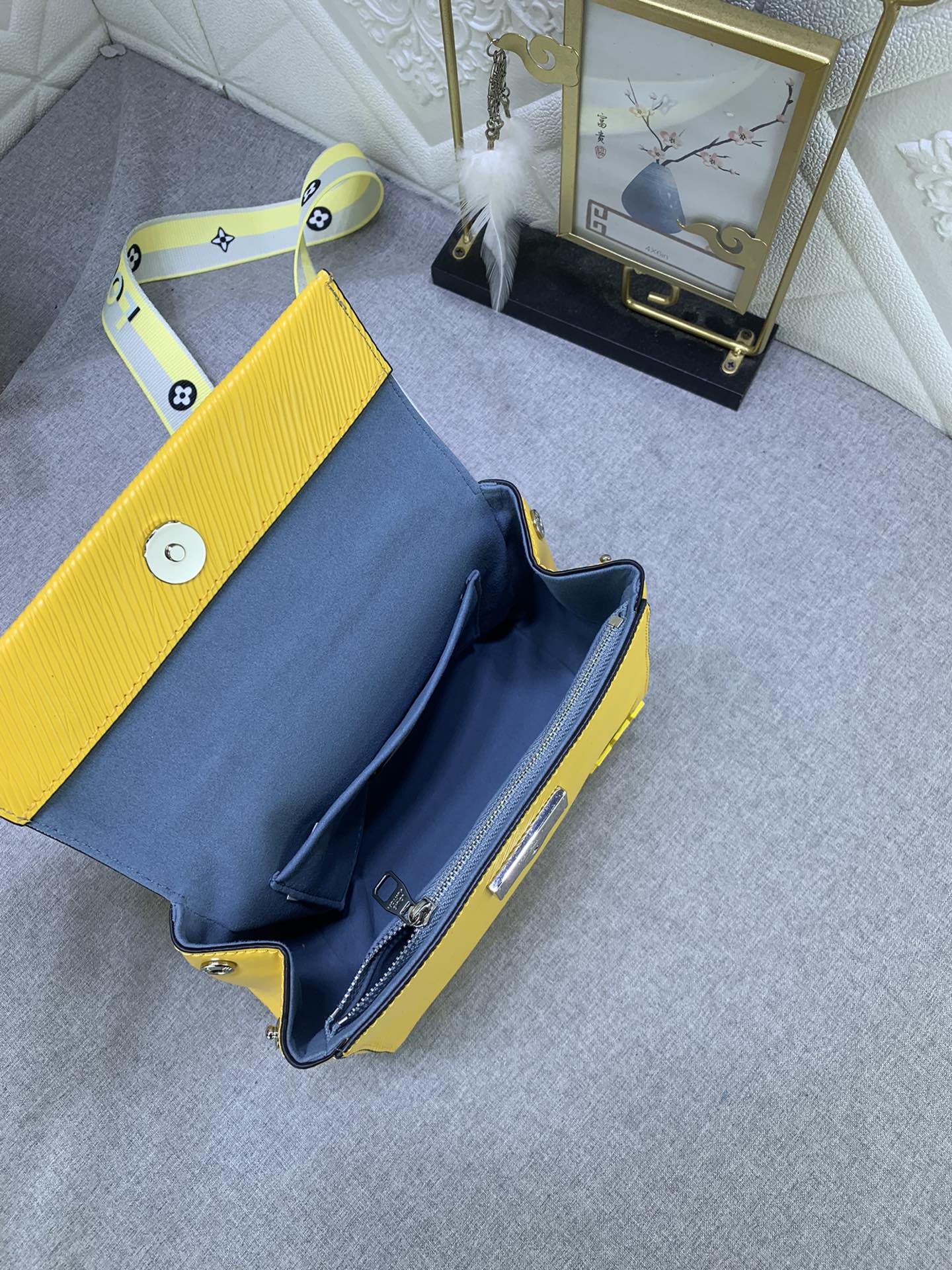 New Lux Bags Louis Vuitton  889