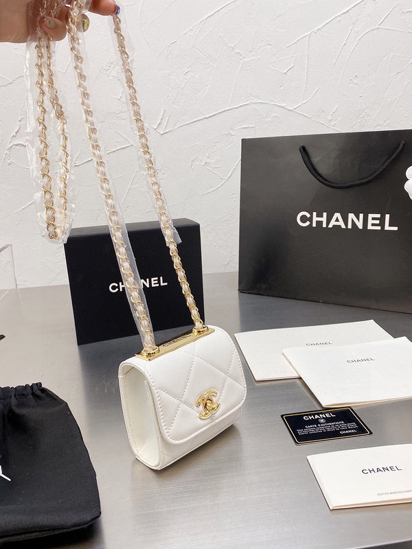 aura-bags - Chanel Bags - 7092