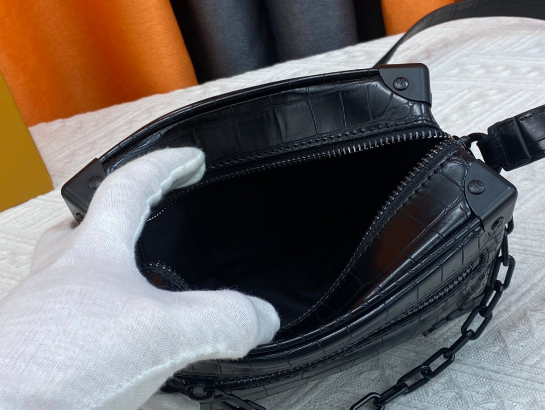 Luxury Bags Louis Vuitton  741