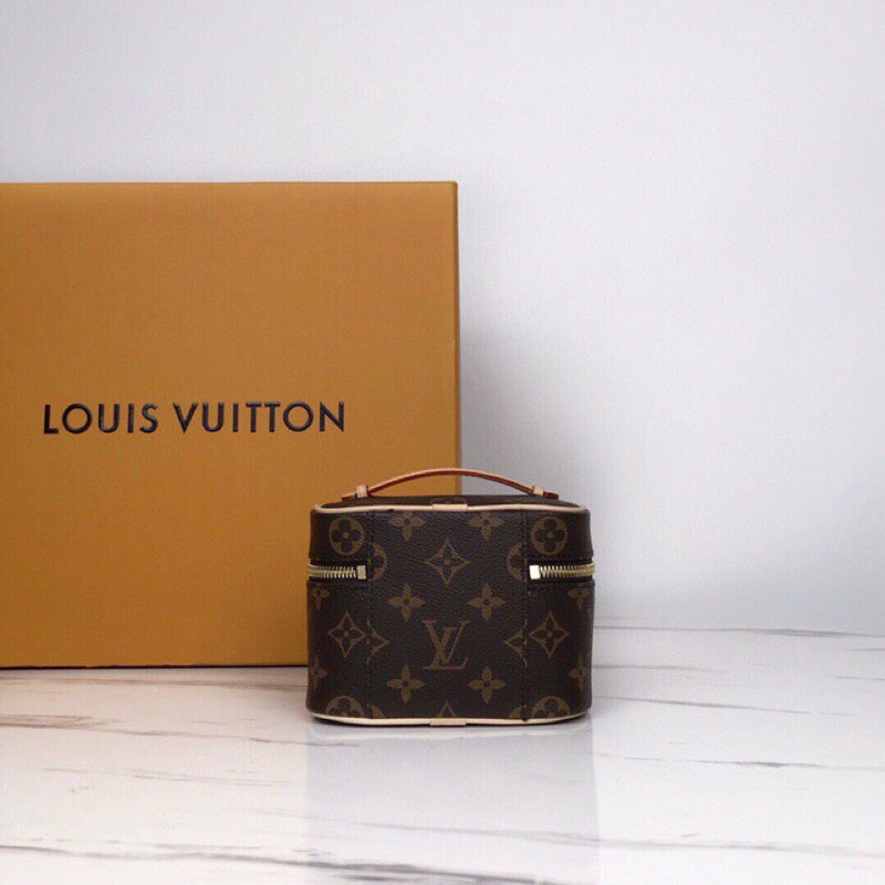 Louis Vuitton Luxury Bags 2629