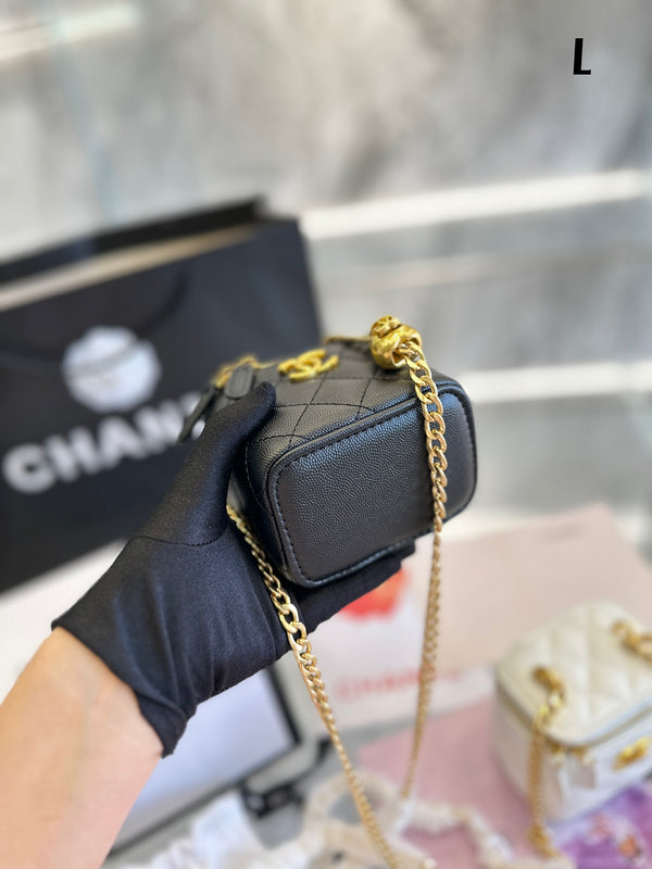 aura-bags - Chanel Bags - 7033