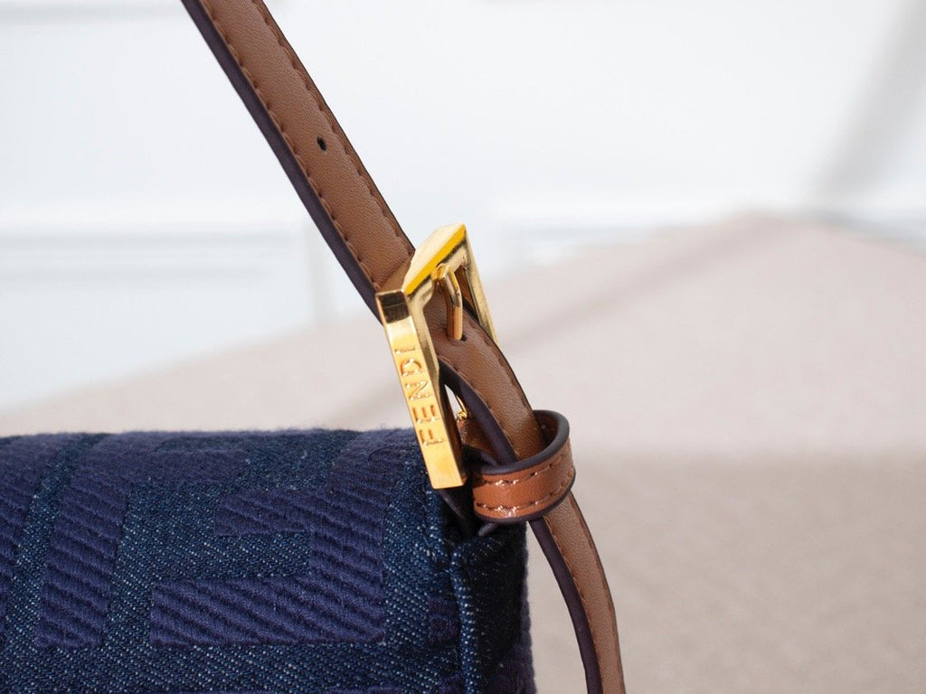 Designer Handbags Fendi 081