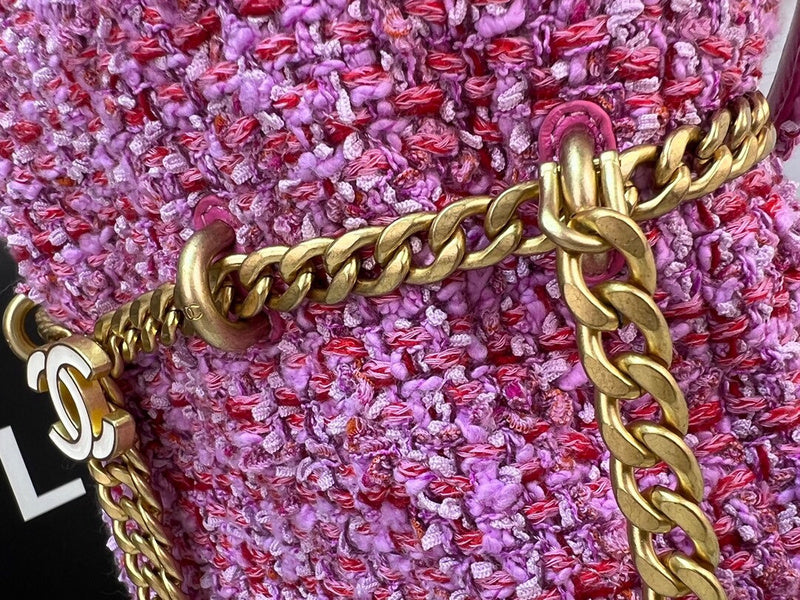 aura-bags - Chanel Bags - 2833
