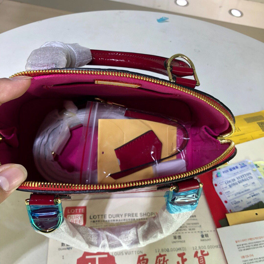 Designer Handbags louis vuitton 058
