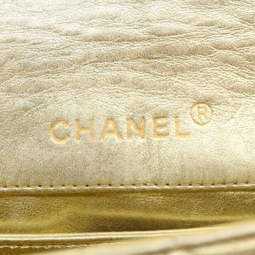 CHANEL Matelasse Turn Lock Chain Shoulder Bag Lamb Skin Gold CC Auth 31382A