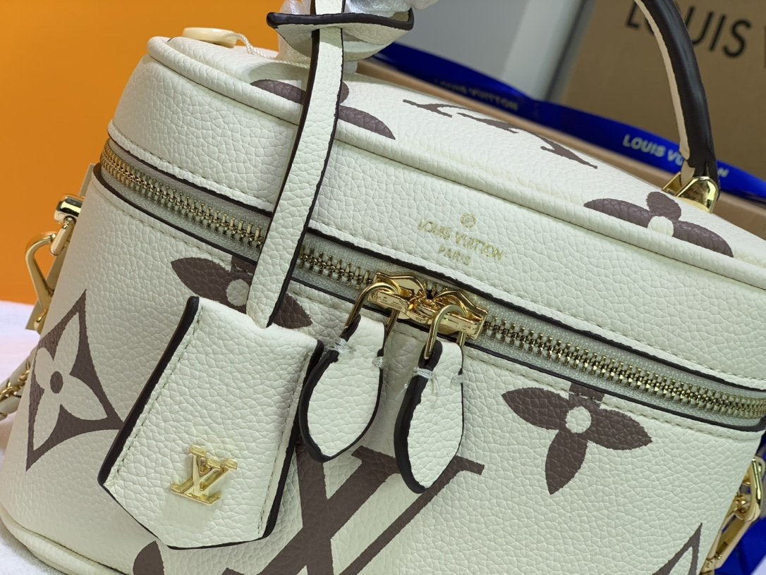 Designer Handbags louis vuitton 097