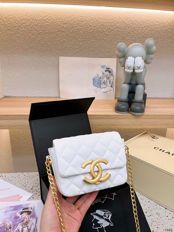 aura-bags - Chanel Bags - 7034
