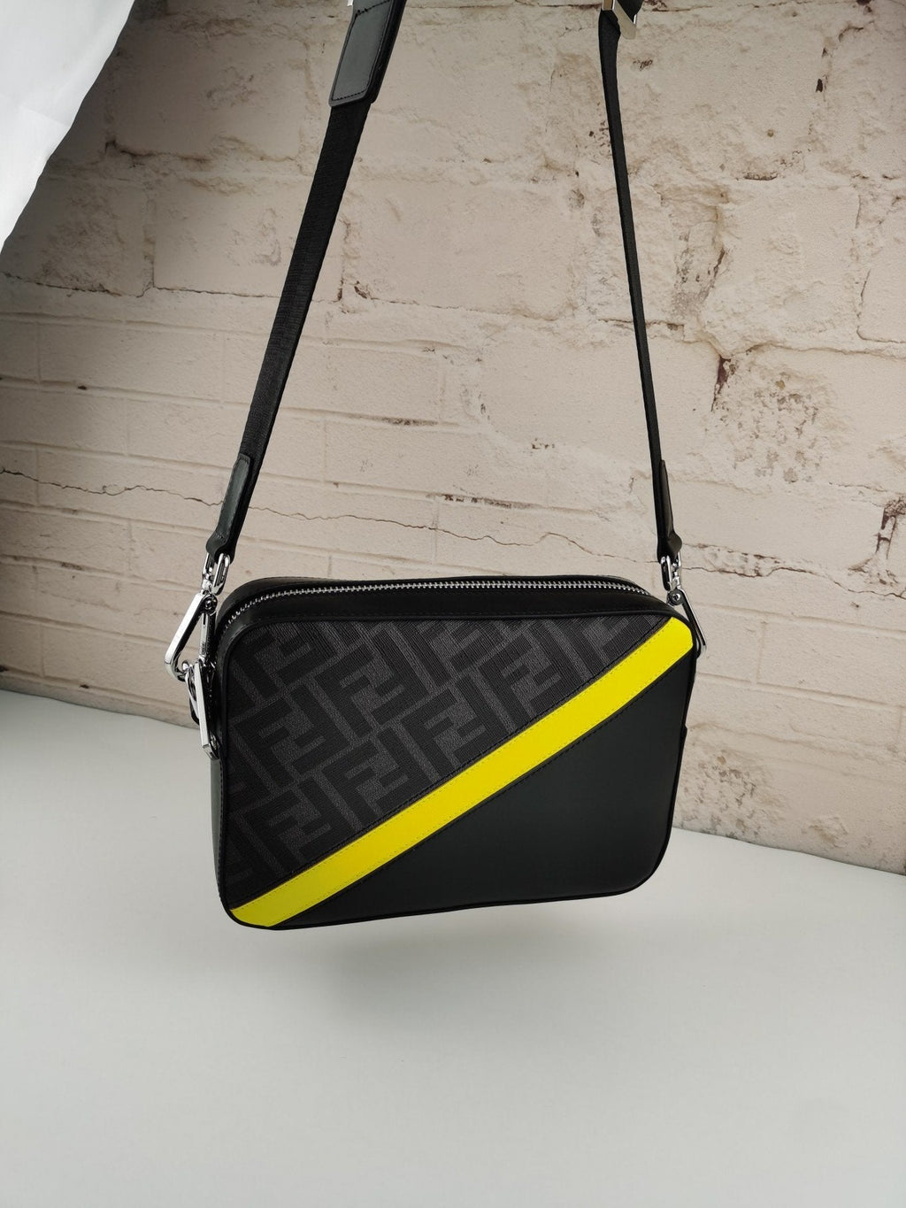 Designer Handbags Fendi 175