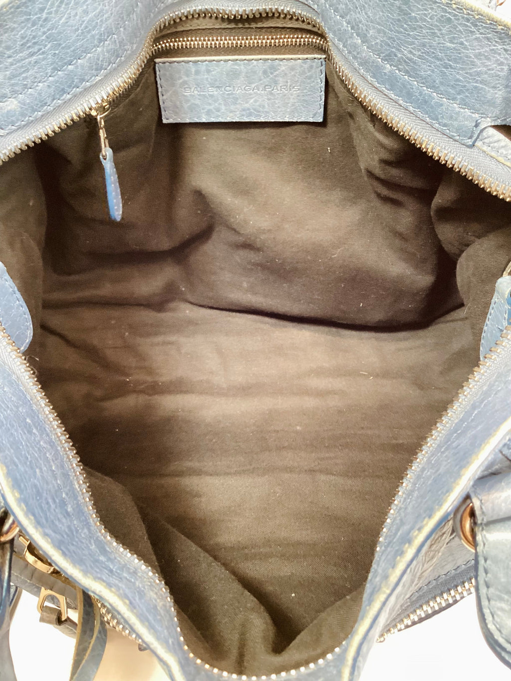 Handbag Luxury Designer By Balenciaga  Size: Large