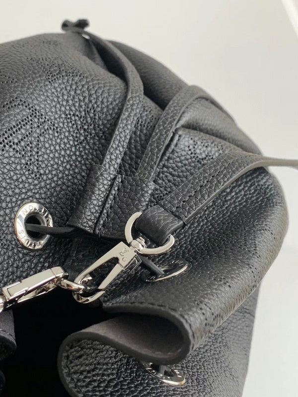 Louis Vuitton Luxury Bags 2586