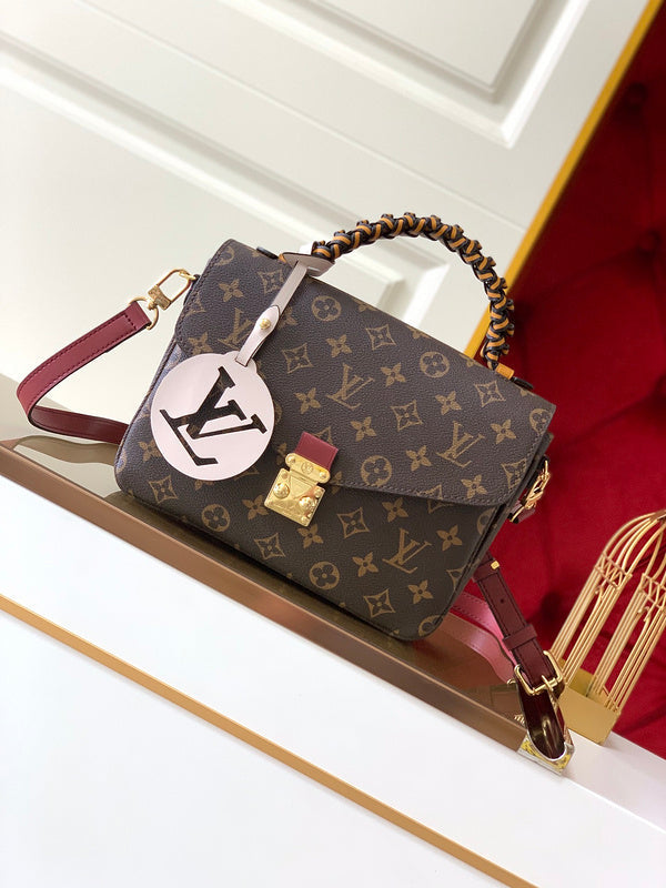 Louis Vuitton Luxury Bags 2640
