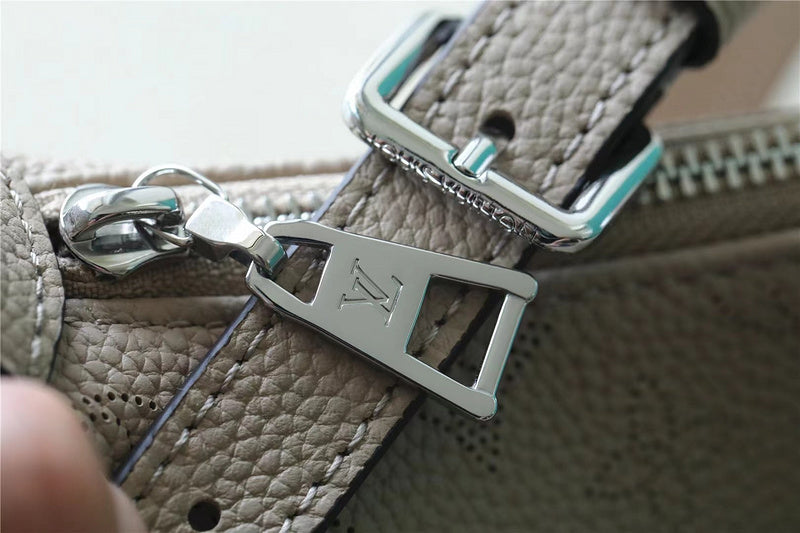 Luxury - Louis Vuitton Bags - 056
