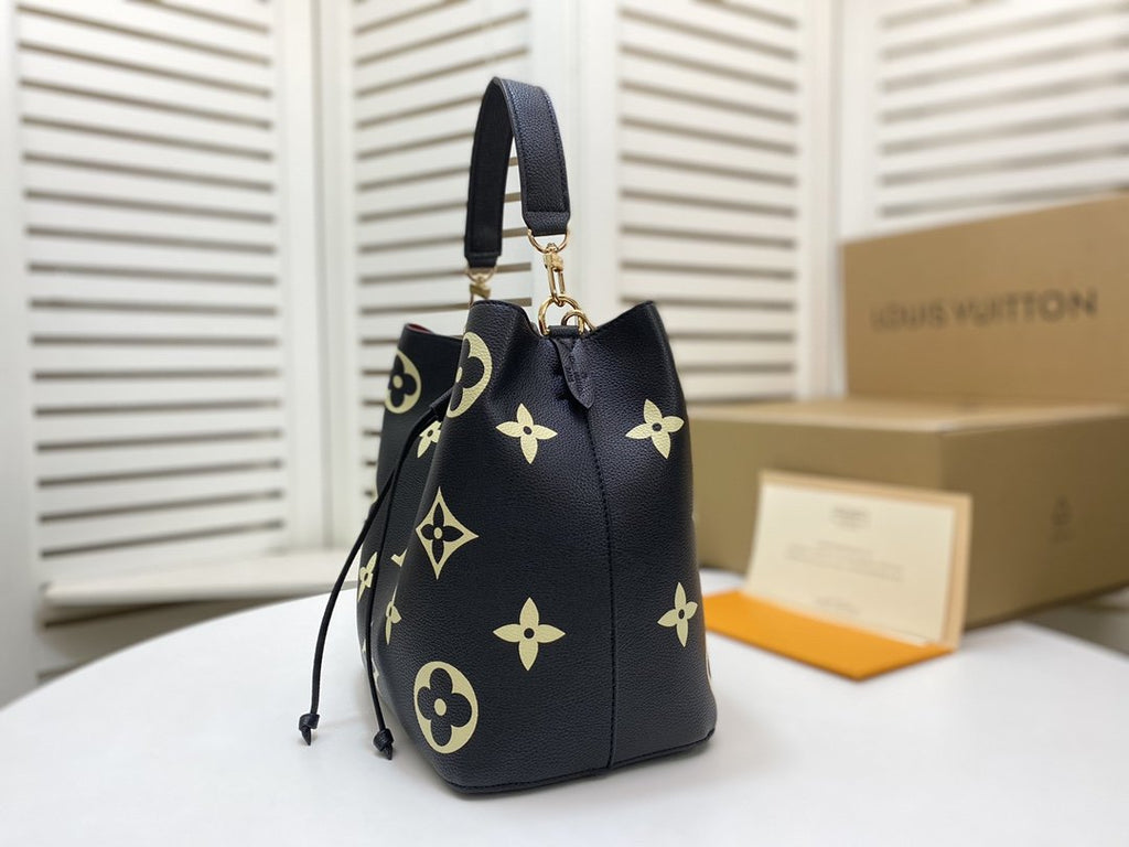 Designer Handbags louis vuitton 103