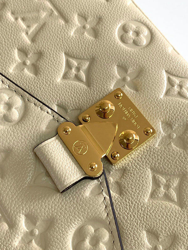 Louis Vuitton Luxury Bags 1807