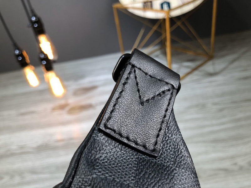 Louis Vuitton Luxury Bags 1813
