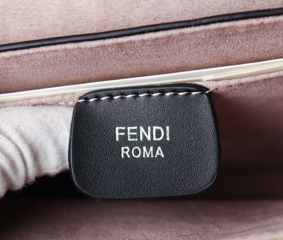 Designer Handbags Fendi 071