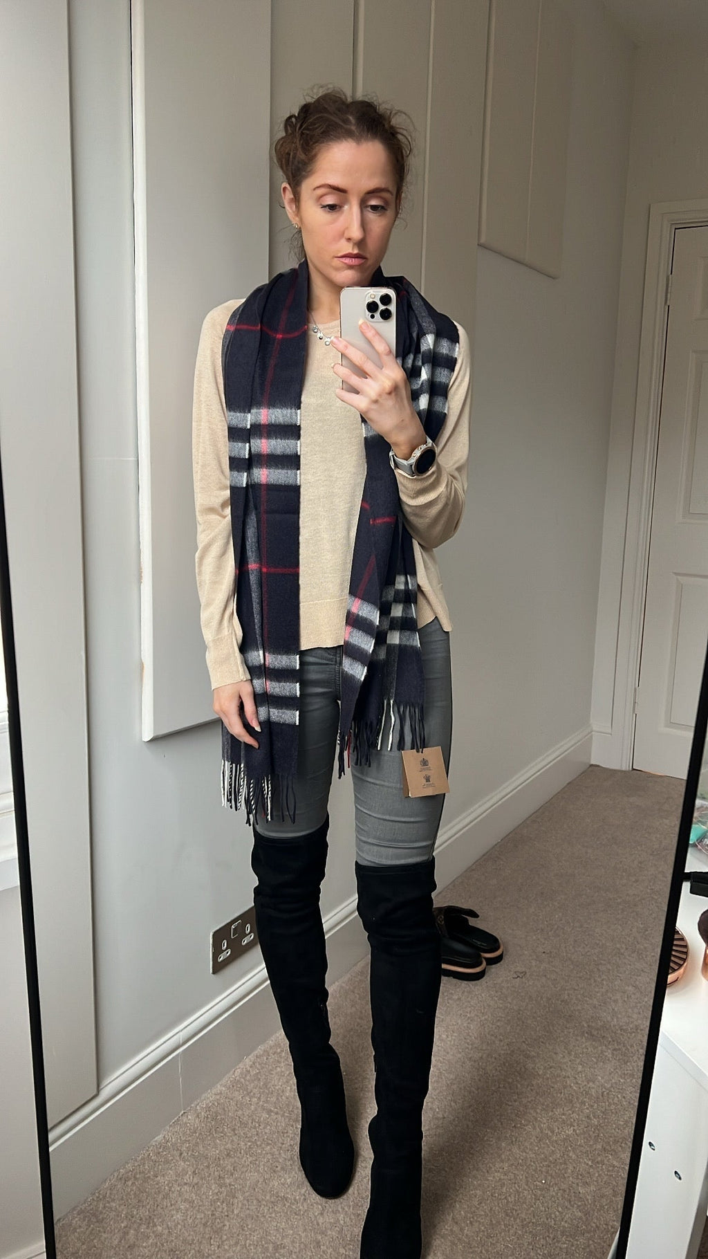 Burberry Classic Check Shale Grey Cashmere Scarf (RRP £420)