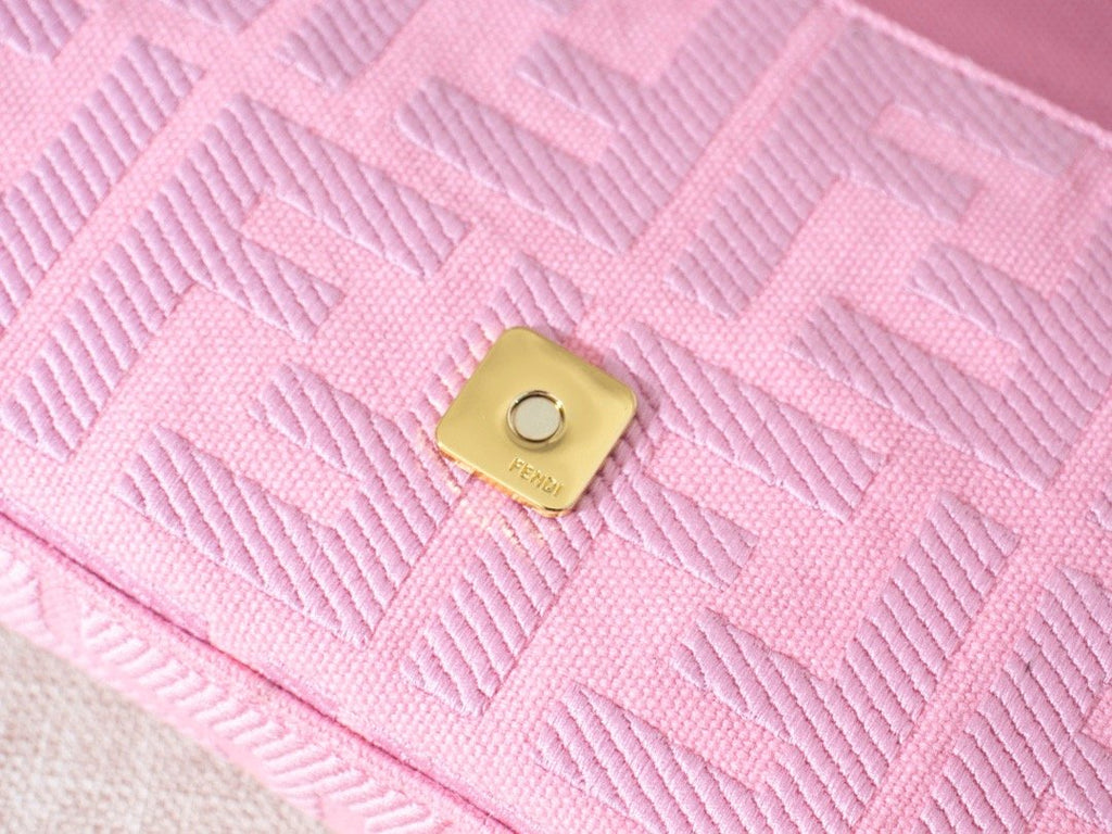 Designer Handbags Fendi 079