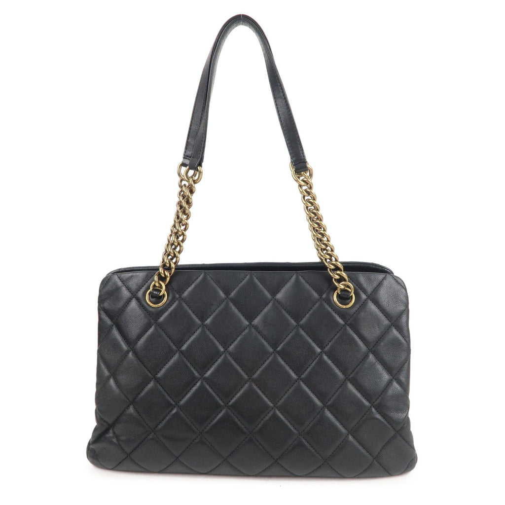 CHANEL Matelasse Lamb Skin Chain Shoulder Bag Black Aura Bags Gold