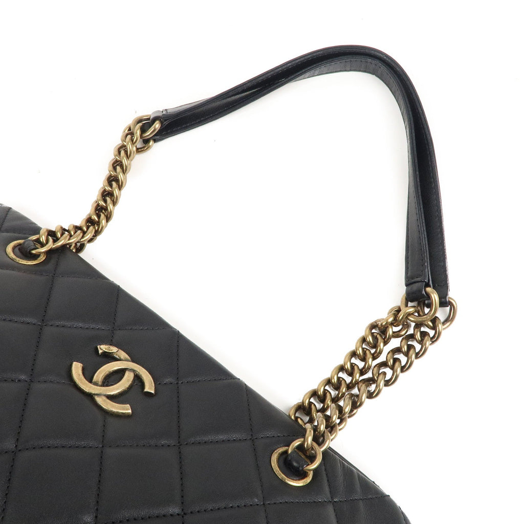 CHANEL Matelasse Lamb Skin Chain Shoulder Bag Black Aura Bags Gold