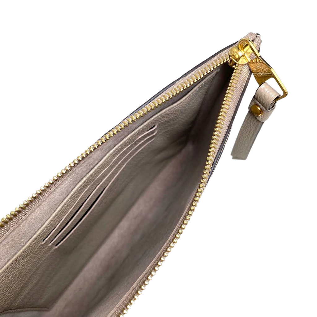 LOUIS VUITTON Pochette Melanie Tourterelle Empreinte Leather